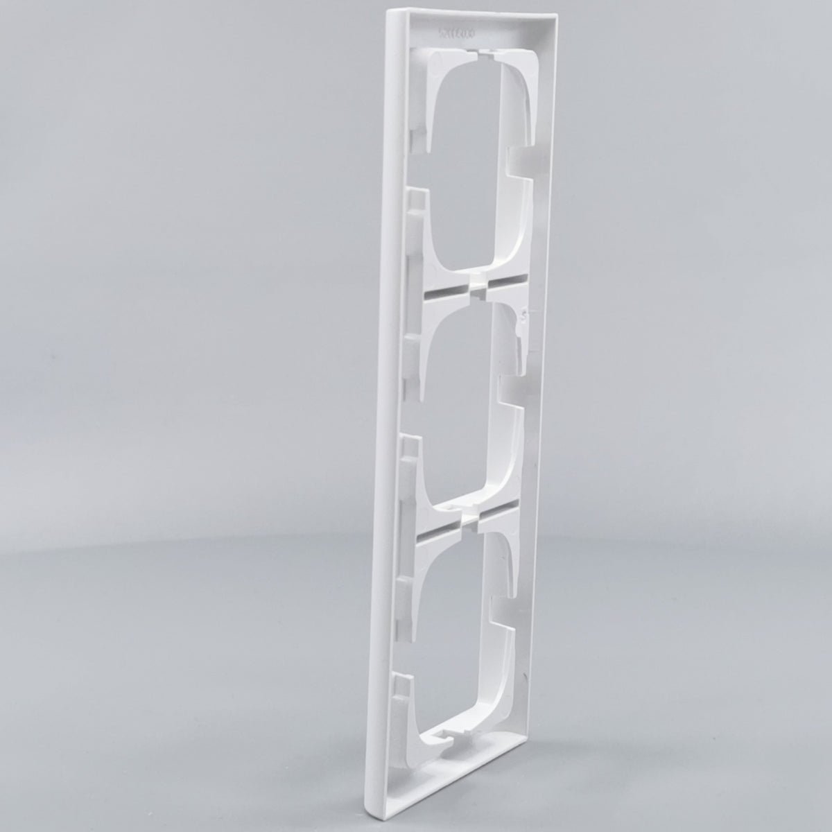 LK Fuga ramme Softline 63 3m - hvid (360° frame 9)