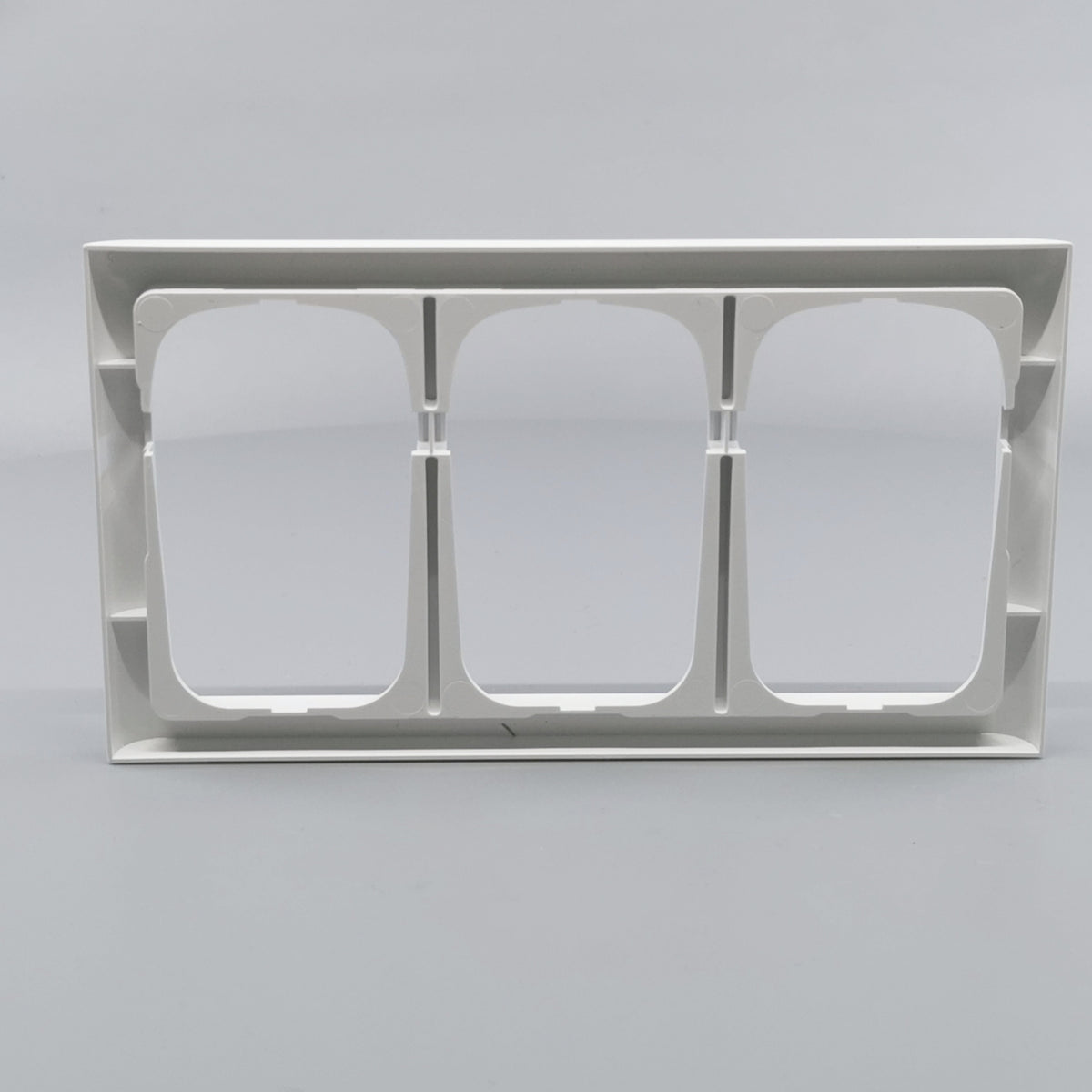 LK Fuga ramme Softline 63 3x1½m - hvid (360° frame 13)