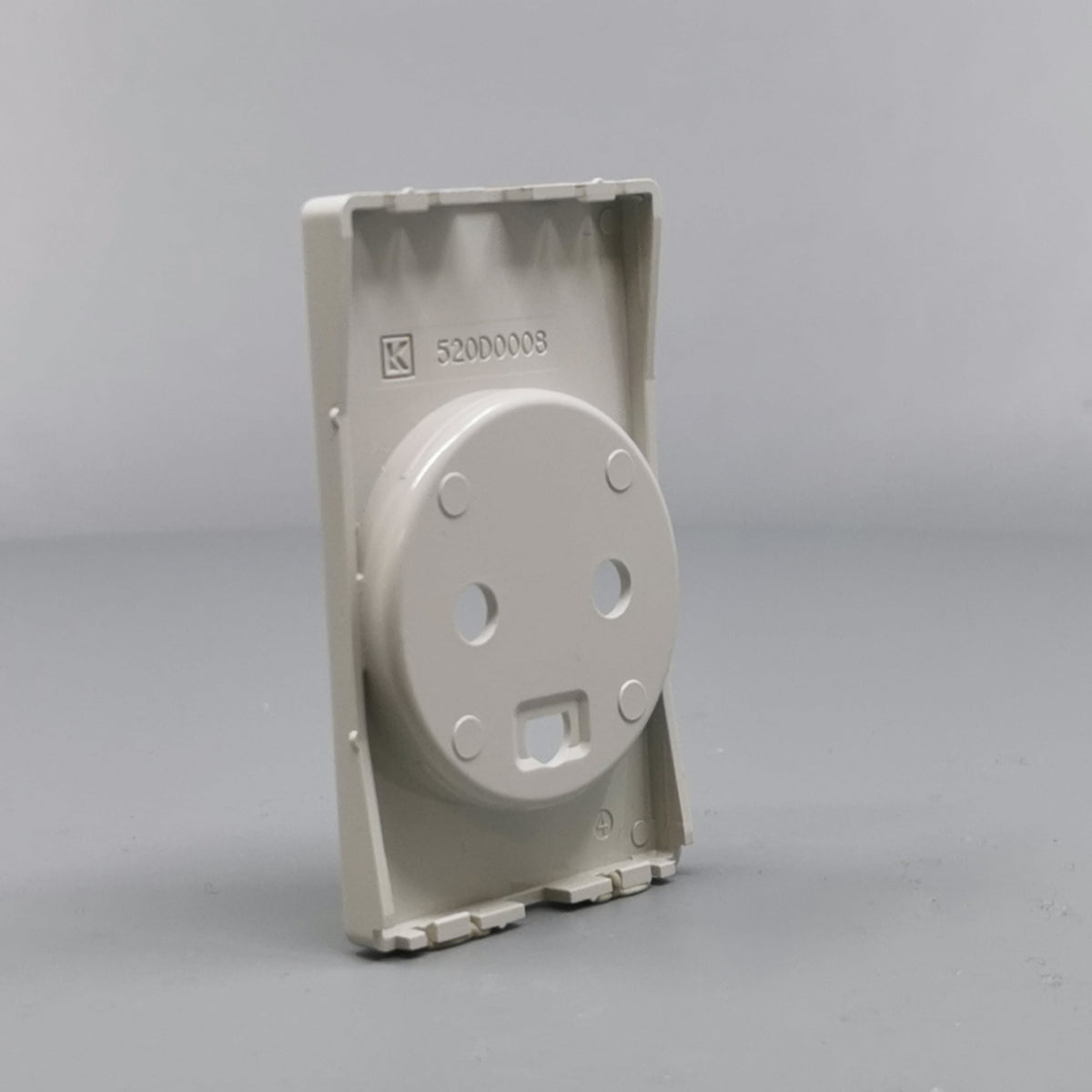 Fuga Afdækning for stikkontakt 1½ modul lysegrå (360° frame 10)