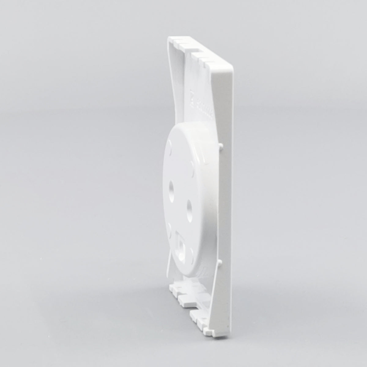 Fuga Afdækning for stikkontakt 1½ modul hvid (360° frame 18)