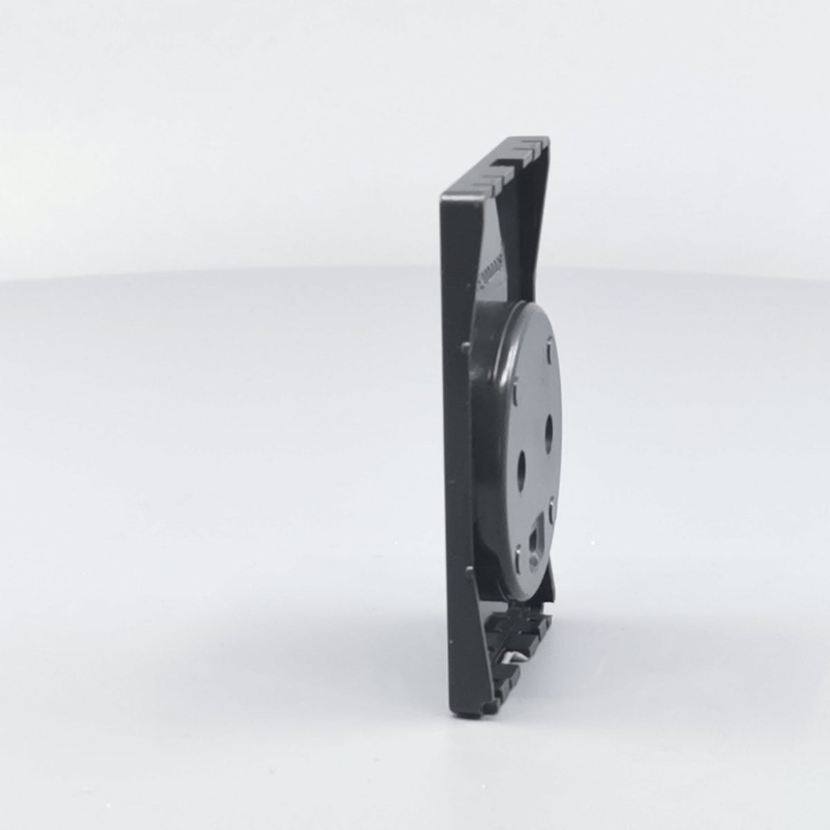 Fuga Afdækning for stikkontakt 1½ modul koksgrå (360° frame 8)