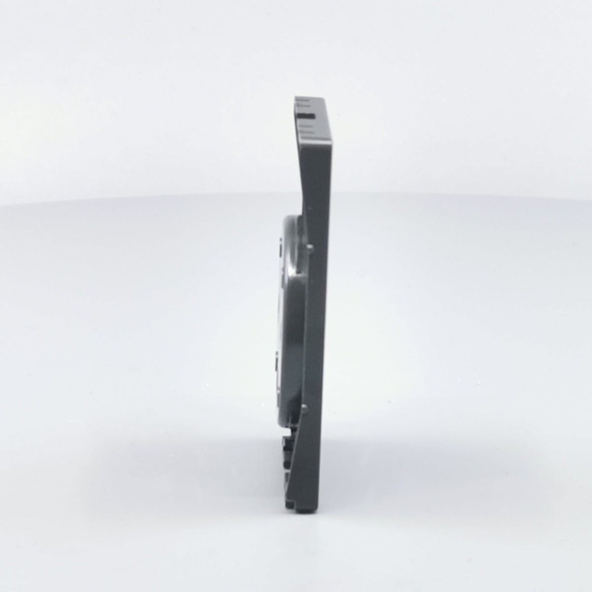 Fuga Afdækning for stikkontakt 1½ modul koksgrå (360° frame 19)
