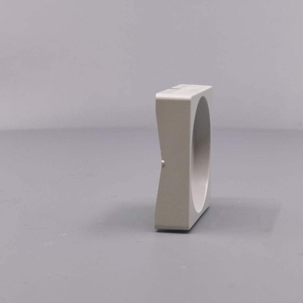 Afdækning for stikkontakt 1 modul gl model lysegrå (360° frame 20)