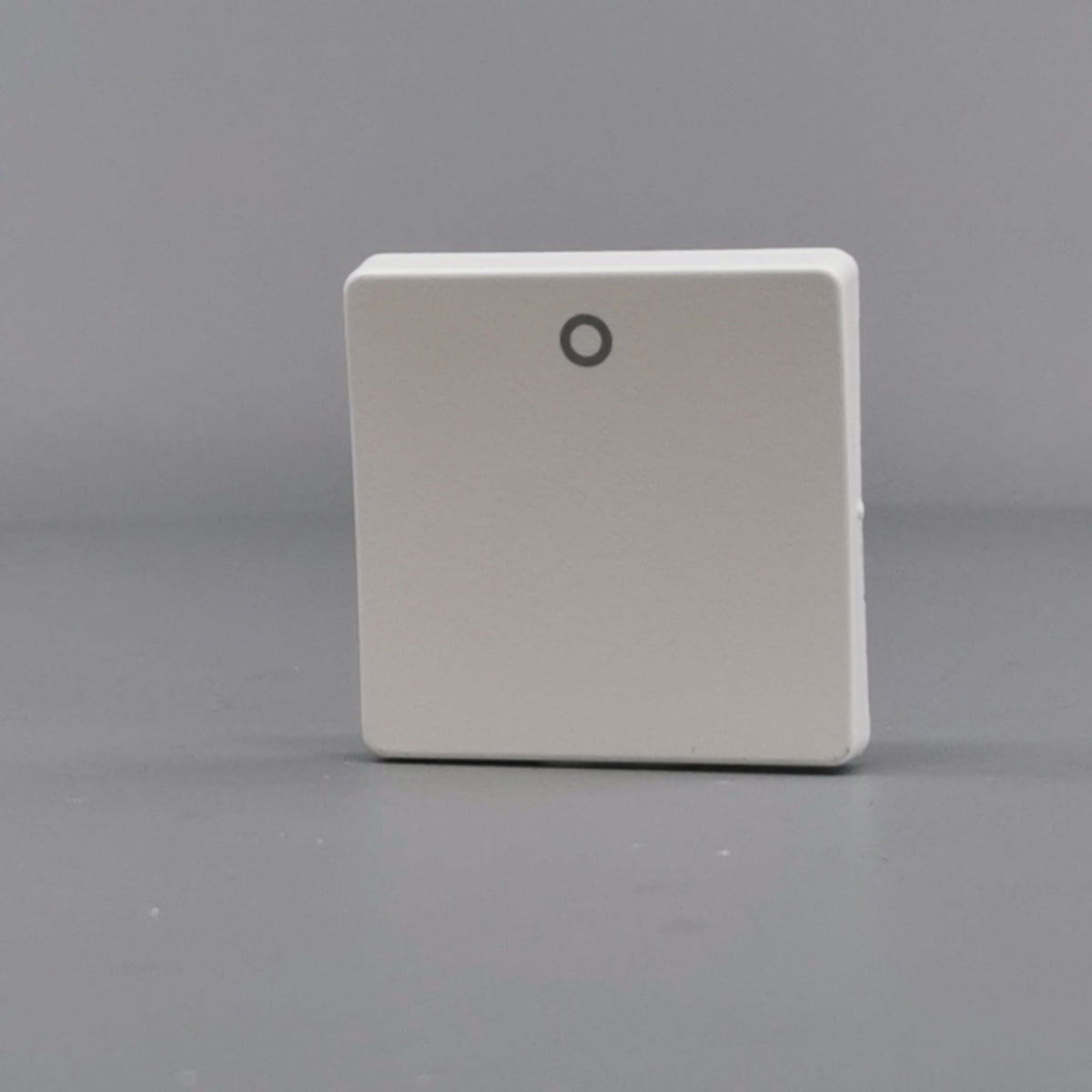 Fuga Tangent afbryder 2 - pol 440 V hvid (gammel type) (360° frame 2)