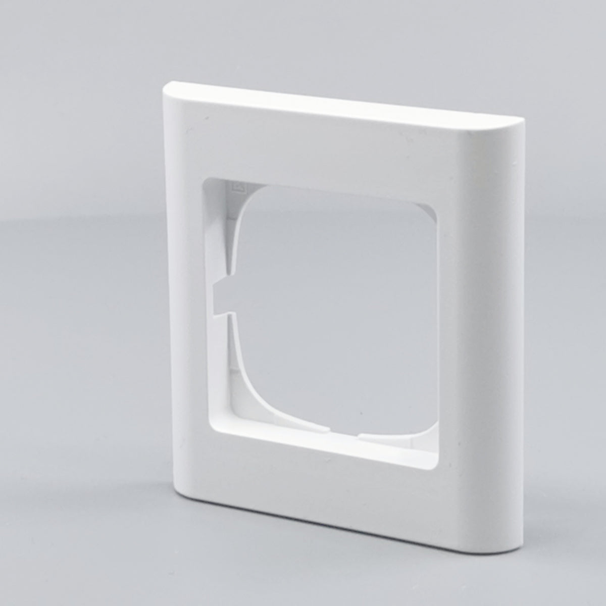 LK Fuga ramme Softline 68 1m - hvid (360° frame 3)