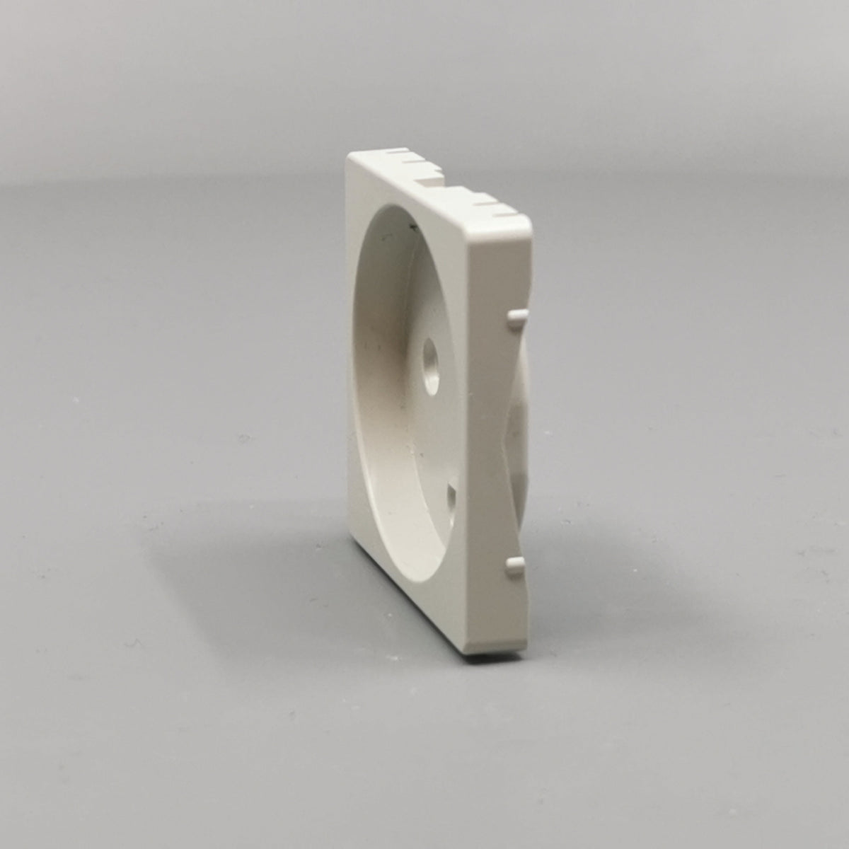 Fuga Afdækning for stikkontakt 1 modul lysegrå (360° frame 6)