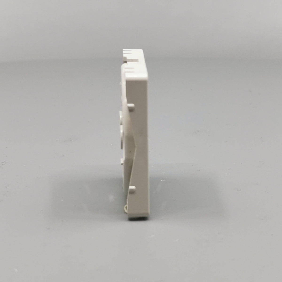 Fuga Afdækning for stikkontakt 1 modul lysegrå (360° frame 19)