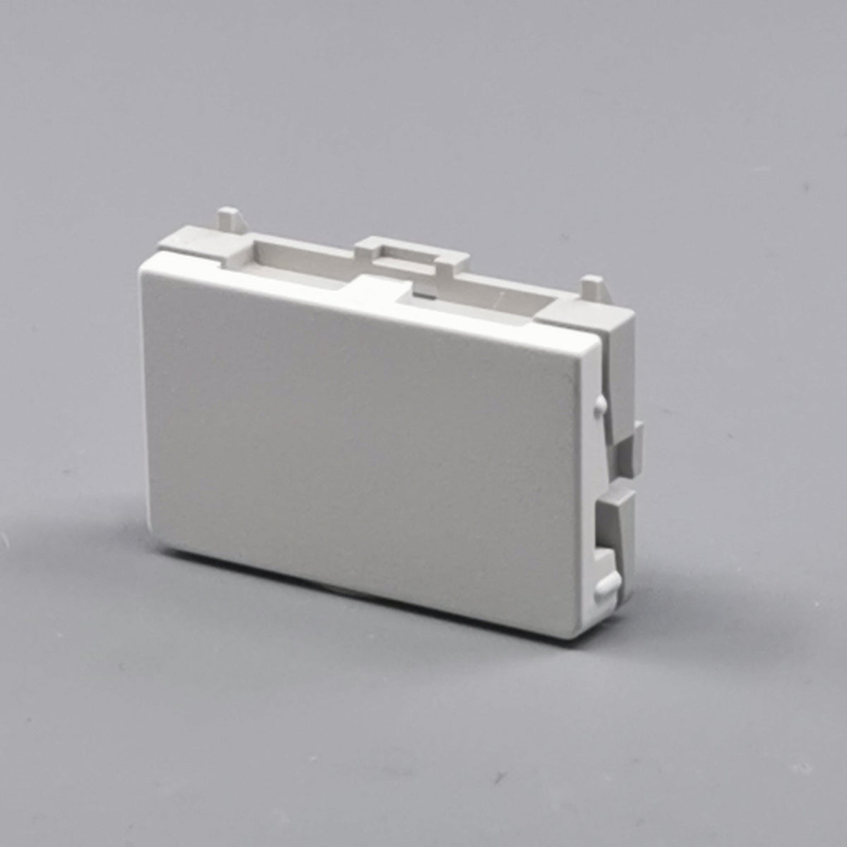 Fuga blænddæksel til 1½ modul ramme - hvid (360° frame 3)