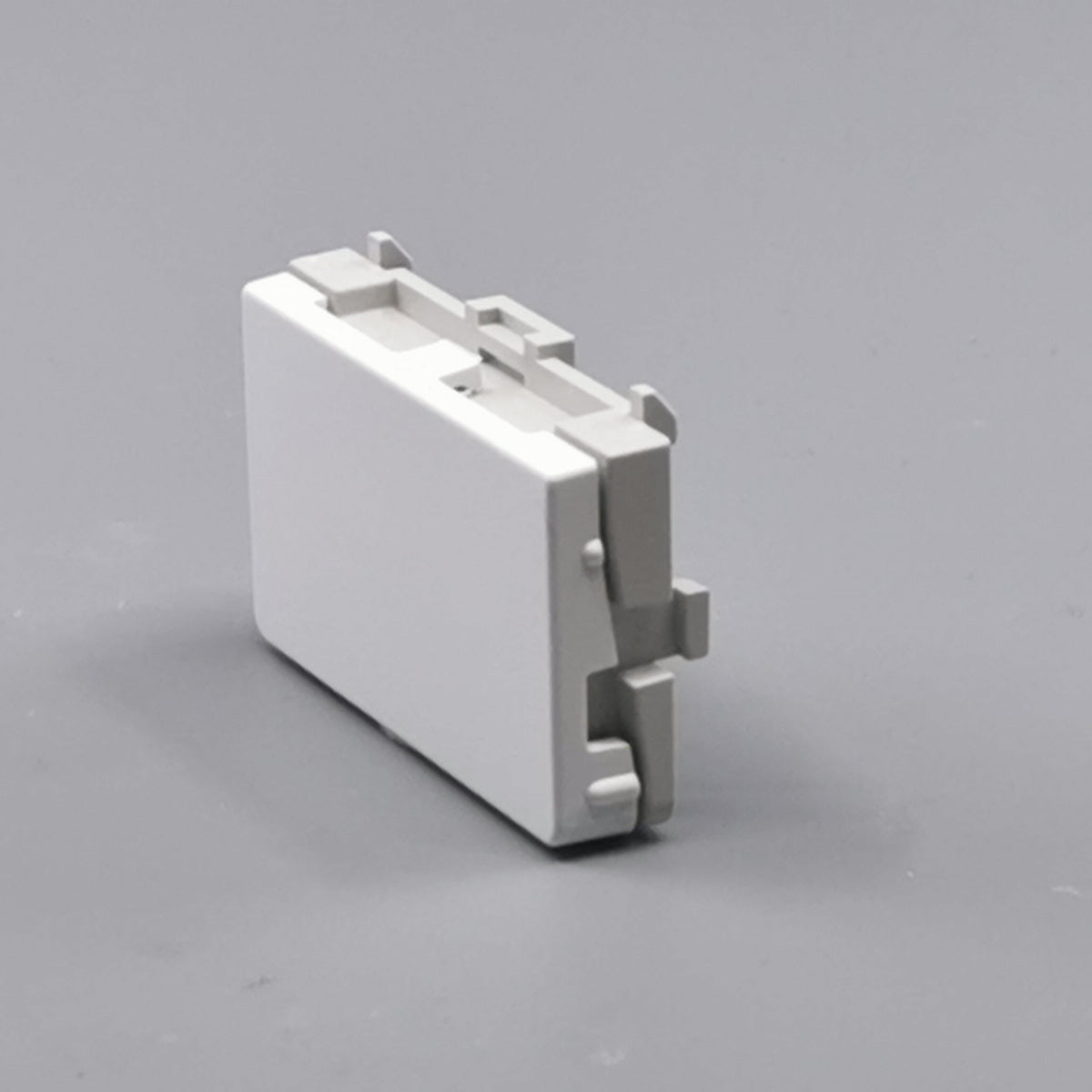 Fuga blænddæksel til 1½ modul ramme - hvid (360° frame 5)