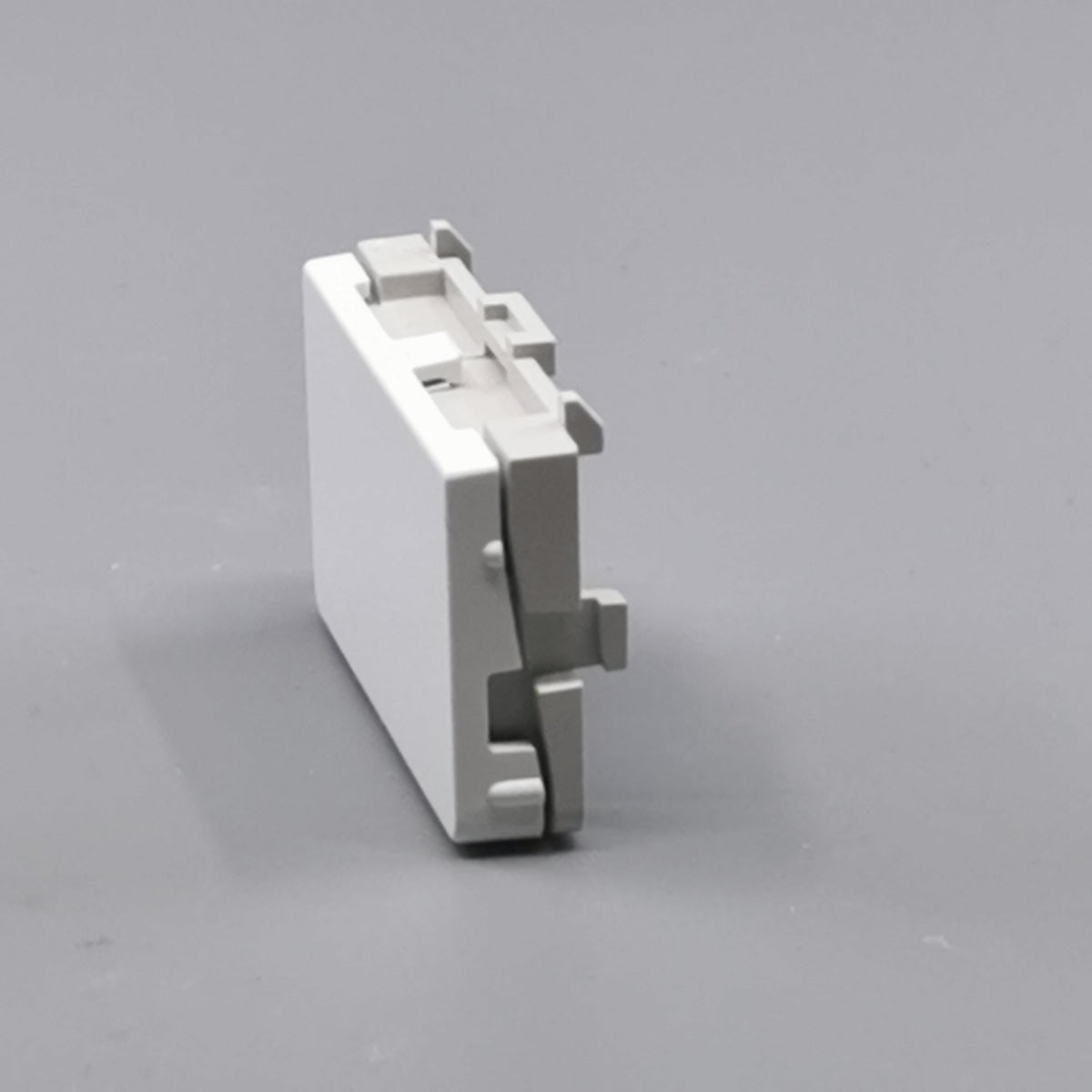Fuga blænddæksel til 1½ modul ramme - hvid (360° frame 6)