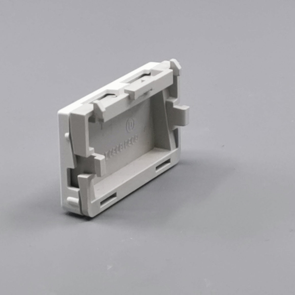 Fuga blænddæksel til 1½ modul ramme - hvid (360° frame 9)