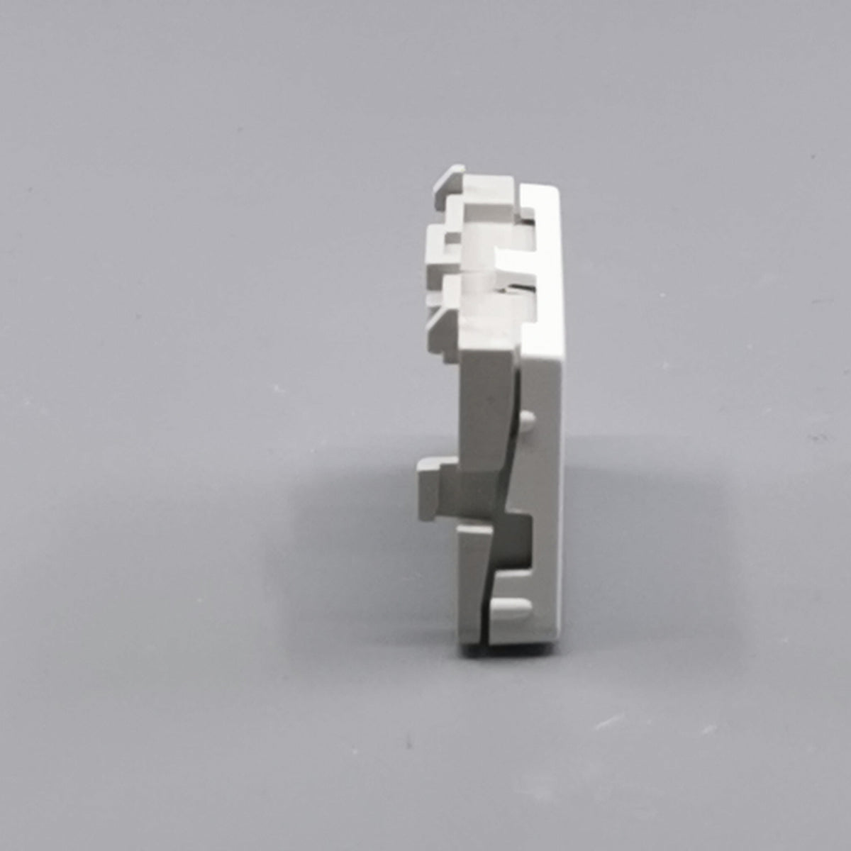 Fuga blænddæksel til 1½ modul ramme - hvid (360° frame 19)