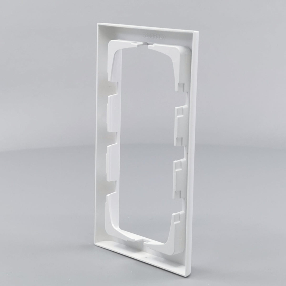 LK Fuga ramme Softline 63 2m lodret - hvid (360° frame 16)