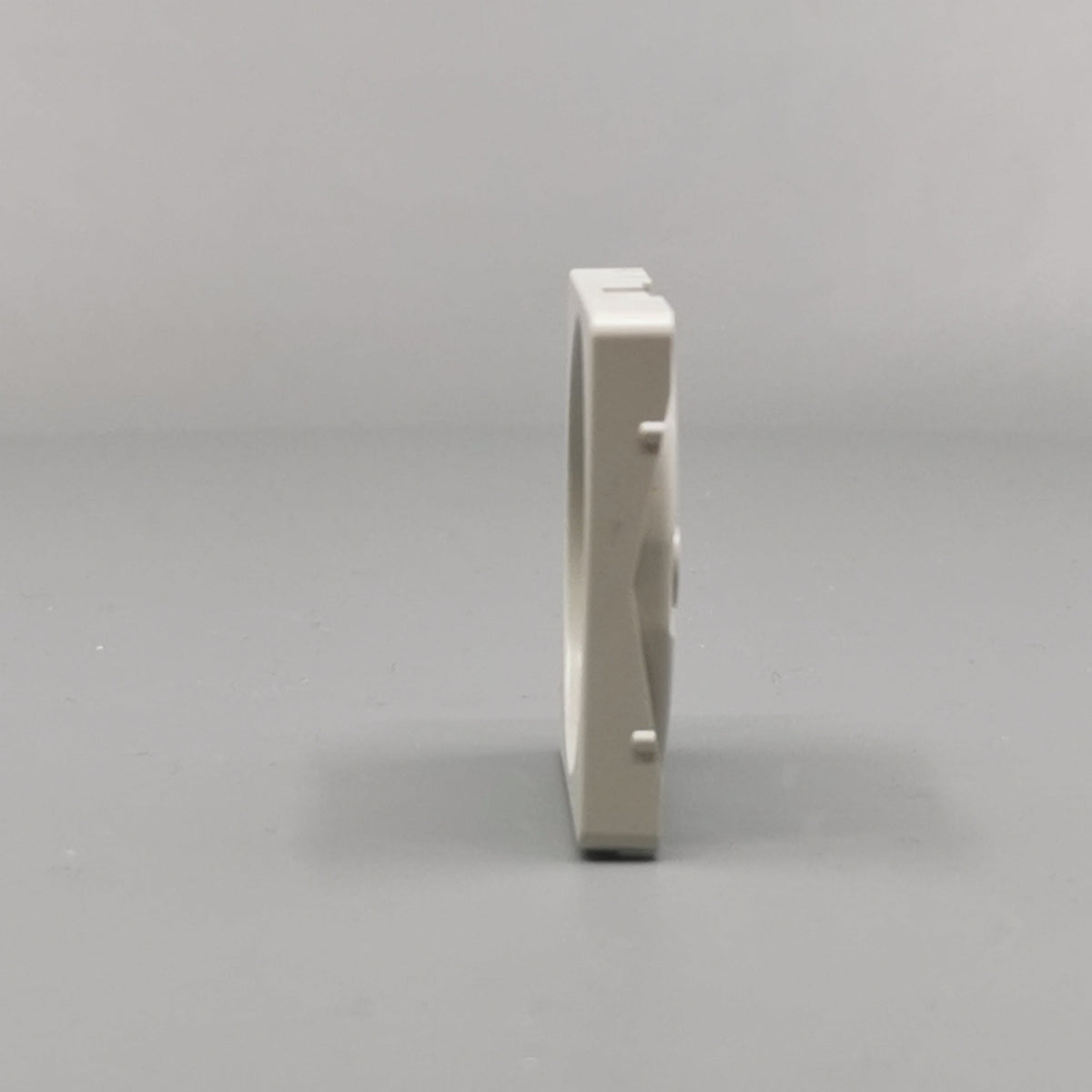 Fuga Afdækning stikkontakt uden jord 1m Lysegrå (360° frame 7)