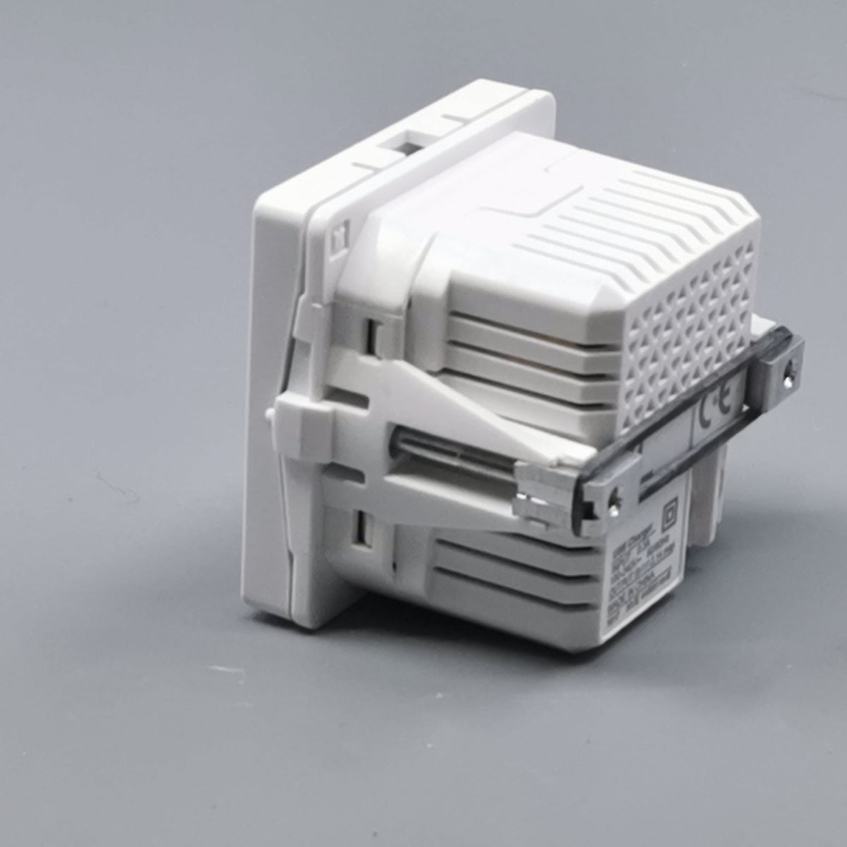 Fuga 2xUSB lader 2,1A 1 modul - hvid (360° frame 9)