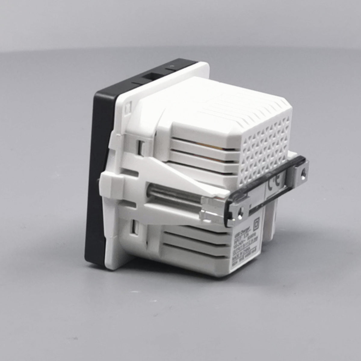 LK Fuga 2xUSB lader 2,1A 1 modul koksgrå (360° frame 9)