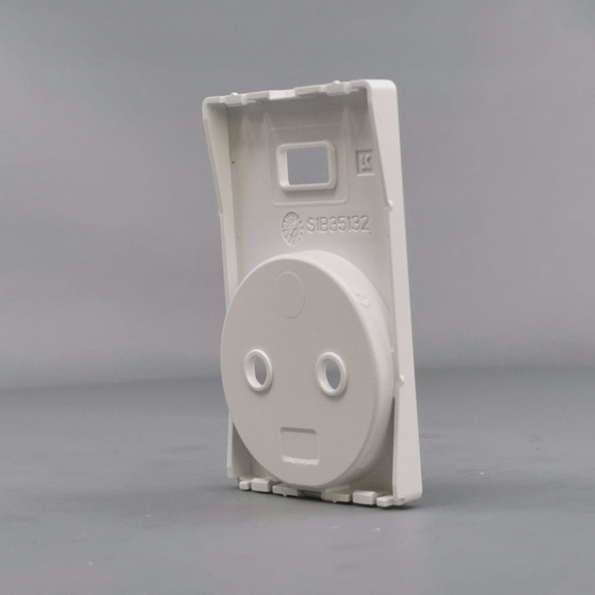 Fuga afdækning stikkontakt u/j med 5V USB hvid (360° frame 16)