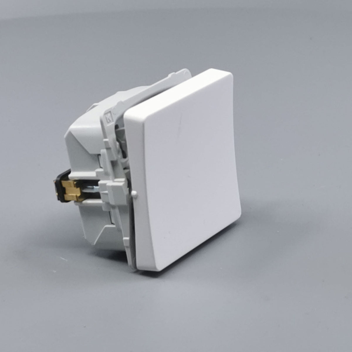 LK Fuga afbryder 16A 1-pol - hvid (360° frame 21)