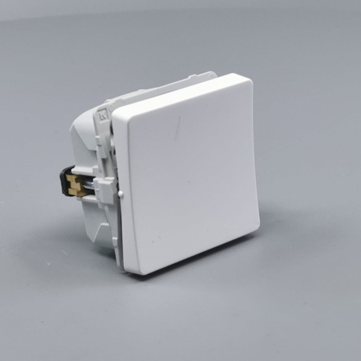 LK Fuga afbryder 16A 1-pol - hvid (360° frame 22)