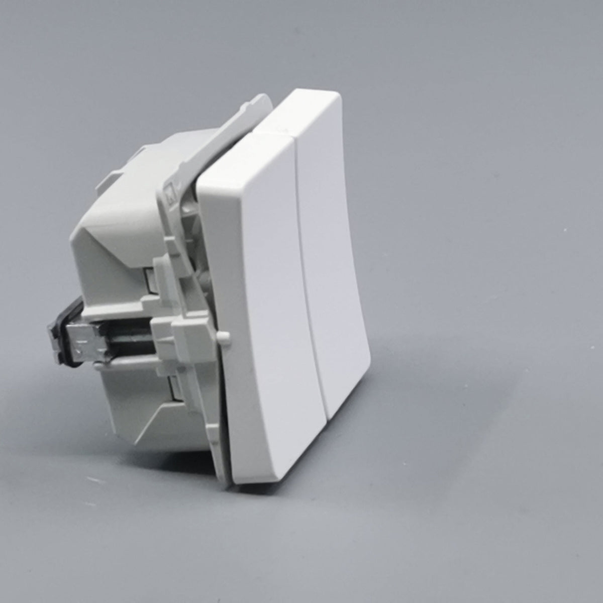LK Fuga dobbelt korrespondance afbryder 16A - hvid (360° frame 20)