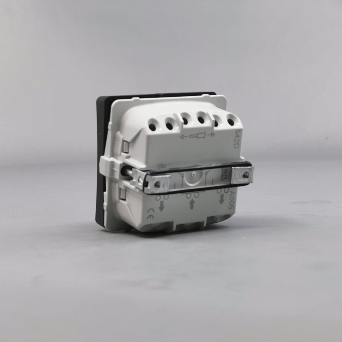 LK FUGA® afbryder krone 16A, koksgrå (360° frame 11)