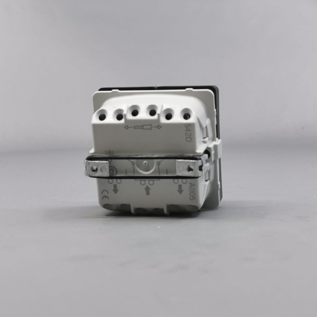 LK FUGA® afbryder krone 16A, koksgrå (360° frame 14)