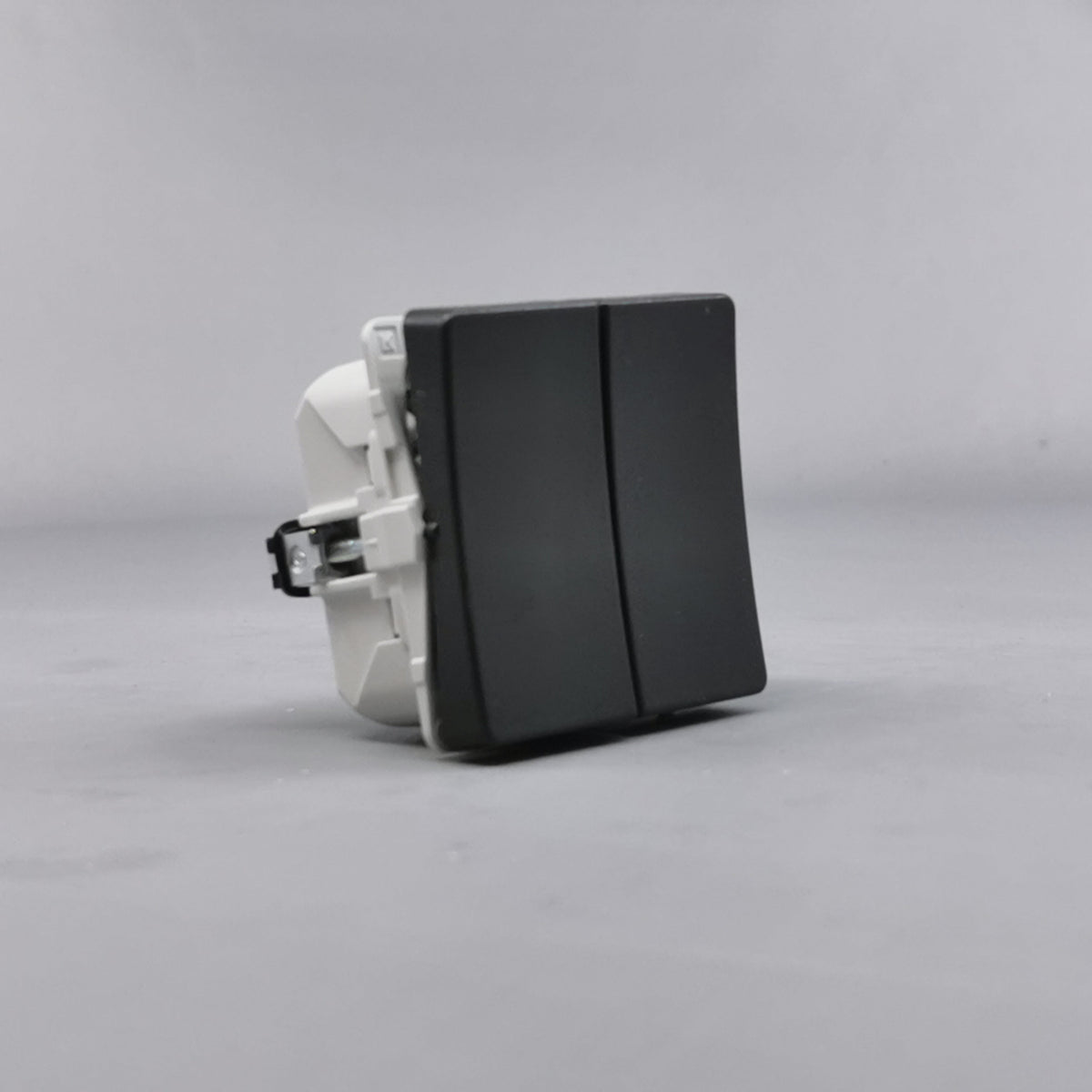 LK FUGA® afbryder krone 16A, koksgrå (360° frame 22)