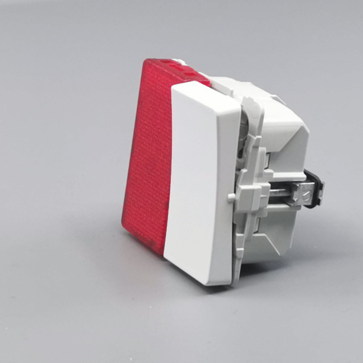 LK Fuga afbryder med rød LED lampe 1-pol 16A - hvid (360° frame 5)