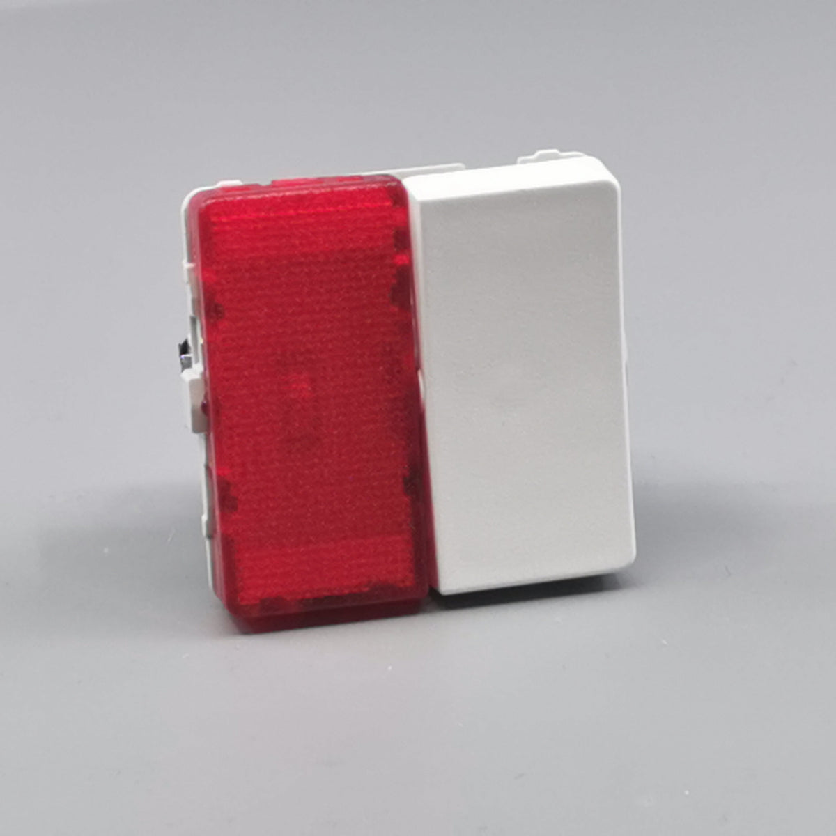 LK Fuga afbryder med rød LED lampe 1-pol 16A - hvid (360° frame 24)