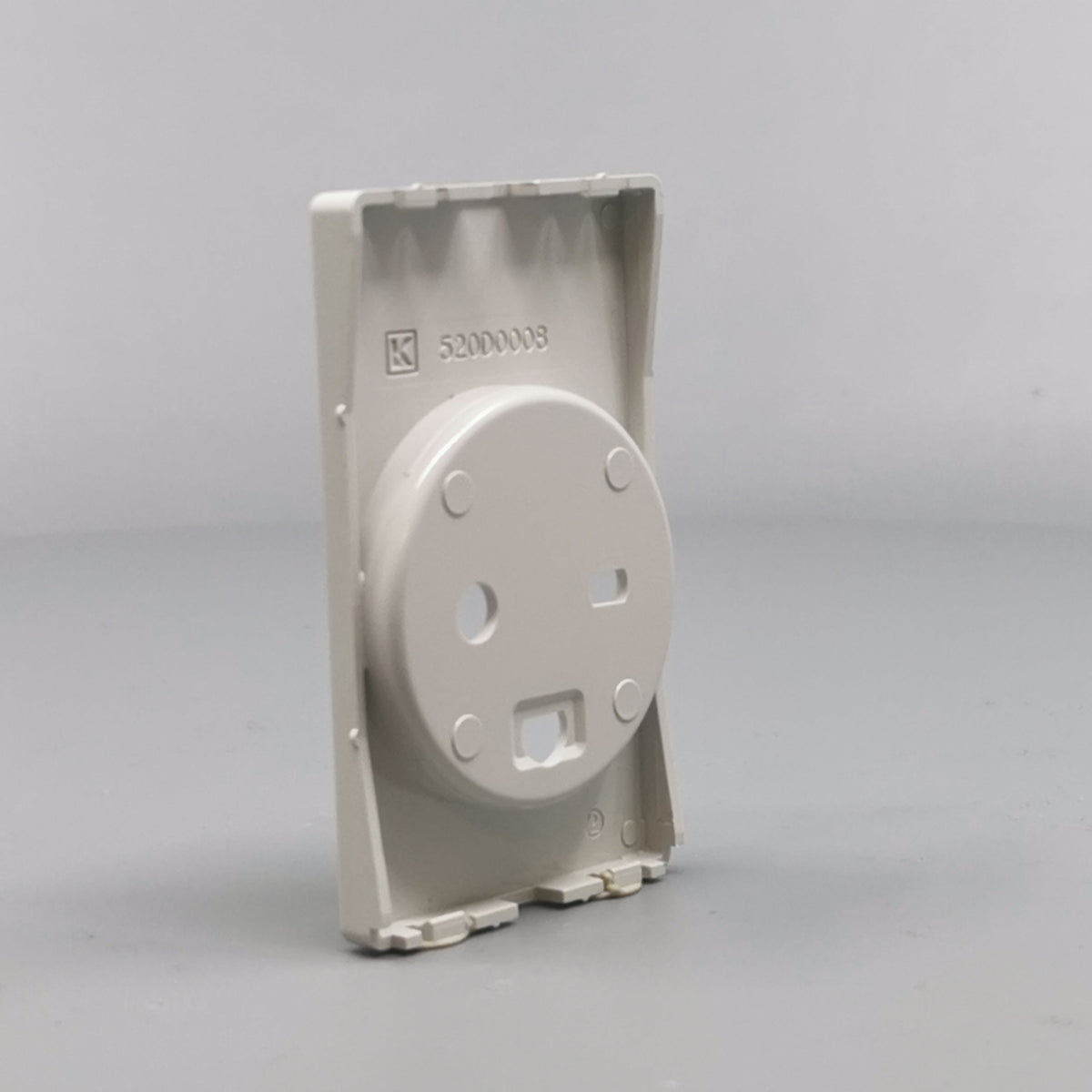 Fuga afdækning til hospital stikkontakt m. jord 1½ modul - lysegrå (360° frame 10)