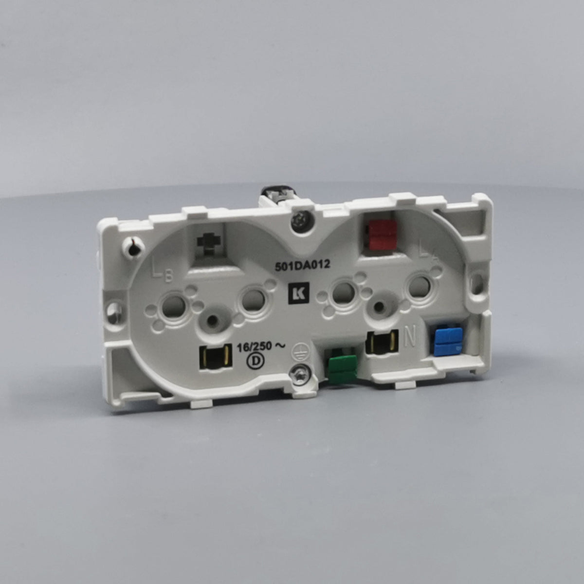 Fuga dobbelt stikkontakt 2-polet m/jord 2m (360° frame 24)