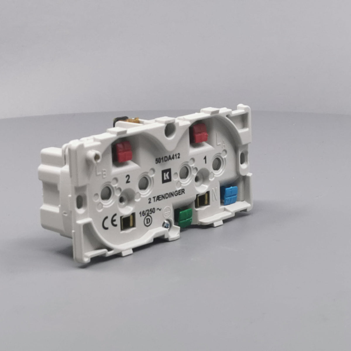 Fuga dobbelt stikkontakt for 2 tændinger 2-polet m (360° frame 22)