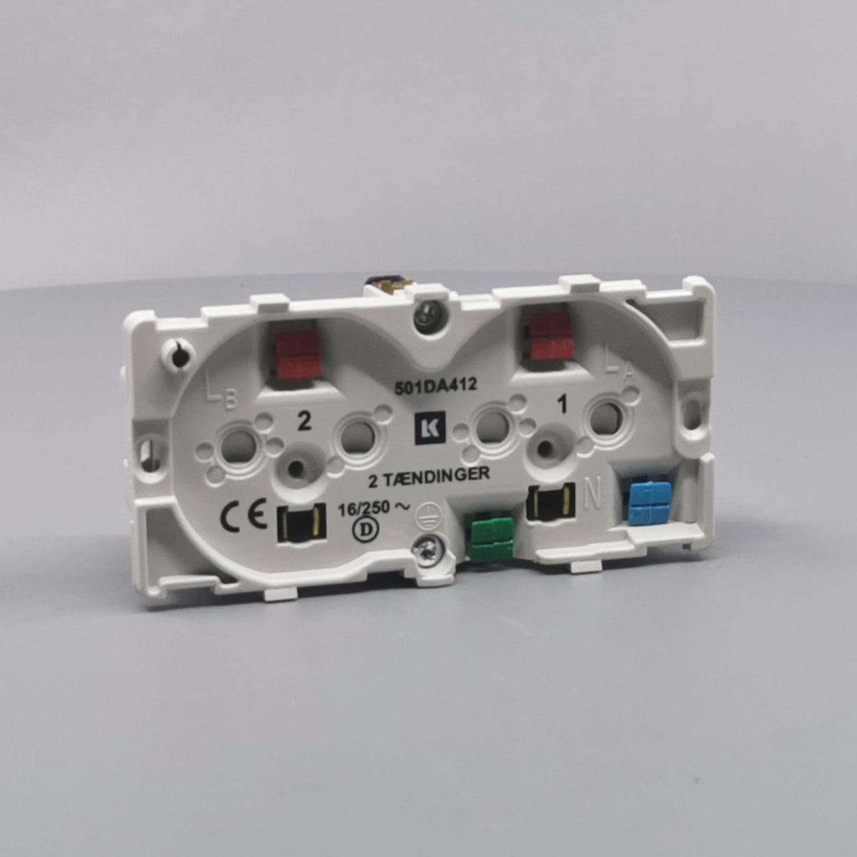 Fuga dobbelt stikkontakt for 2 tændinger 2-polet m (360° frame 24)