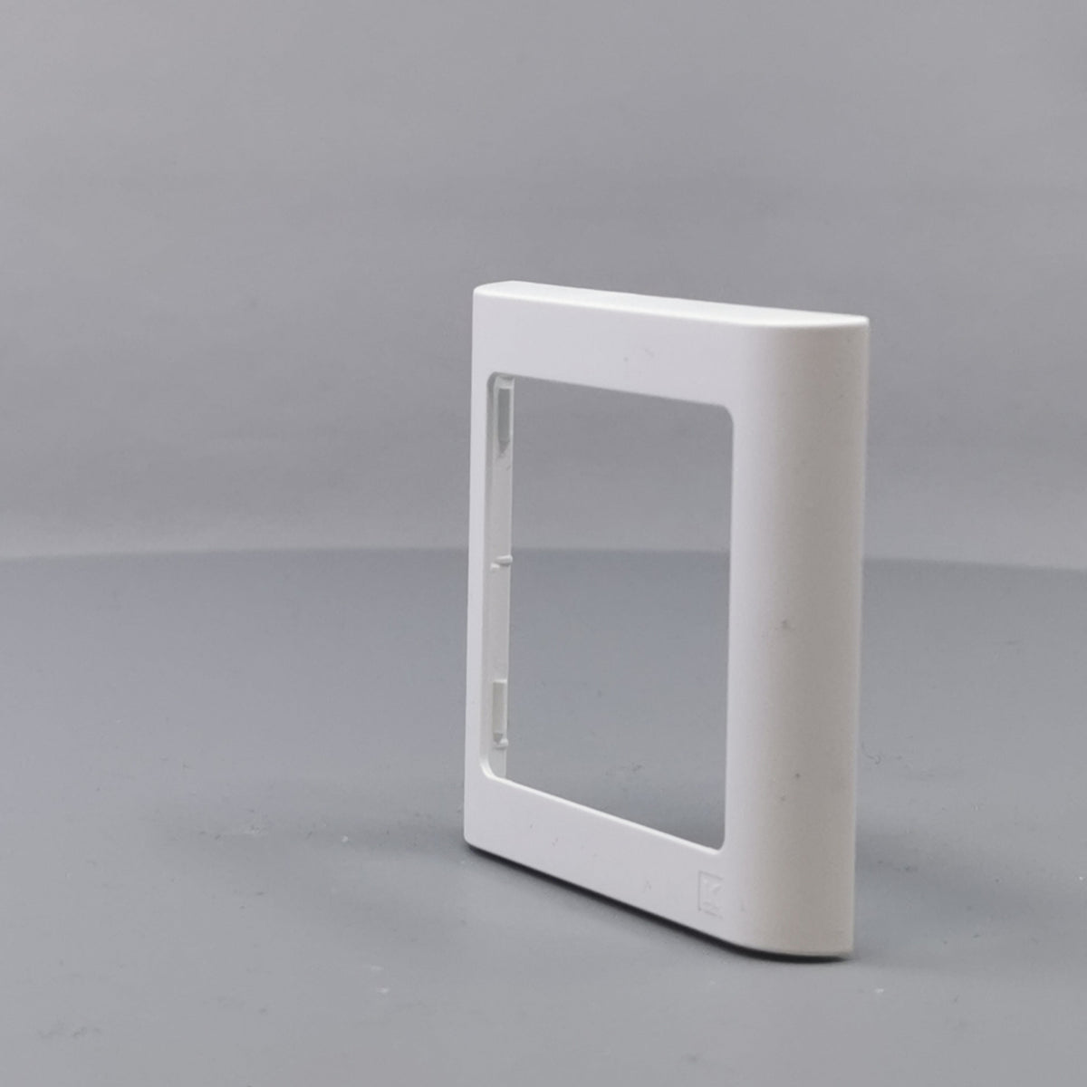 LK Fuga ramme SOFT 63 1m - hvid (360° frame 5)