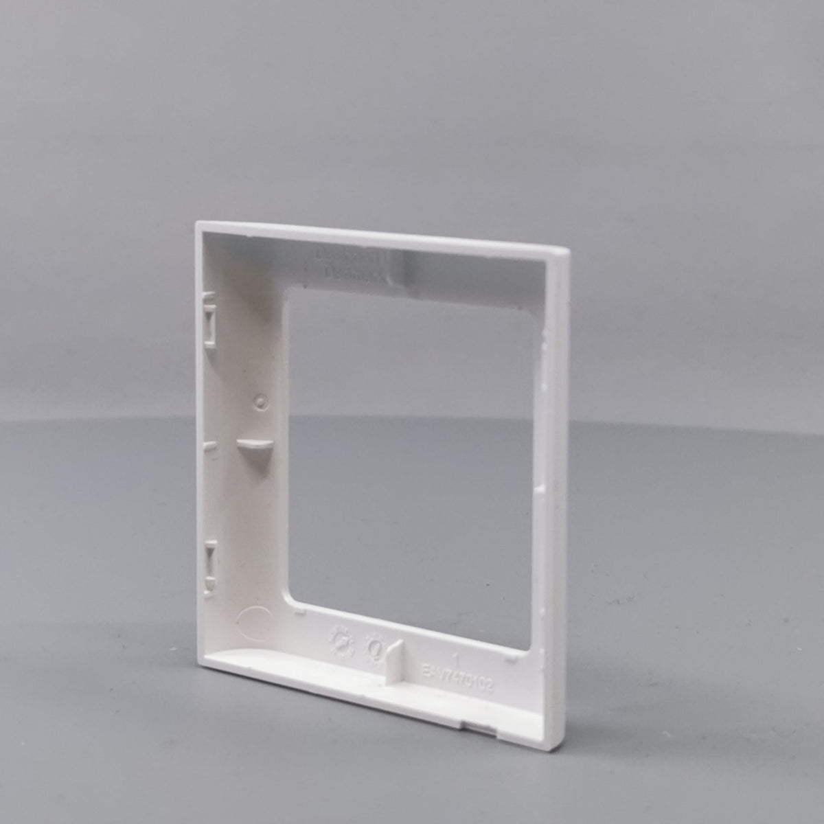 LK Fuga ramme SOFT 63 1m - hvid (360° frame 16)