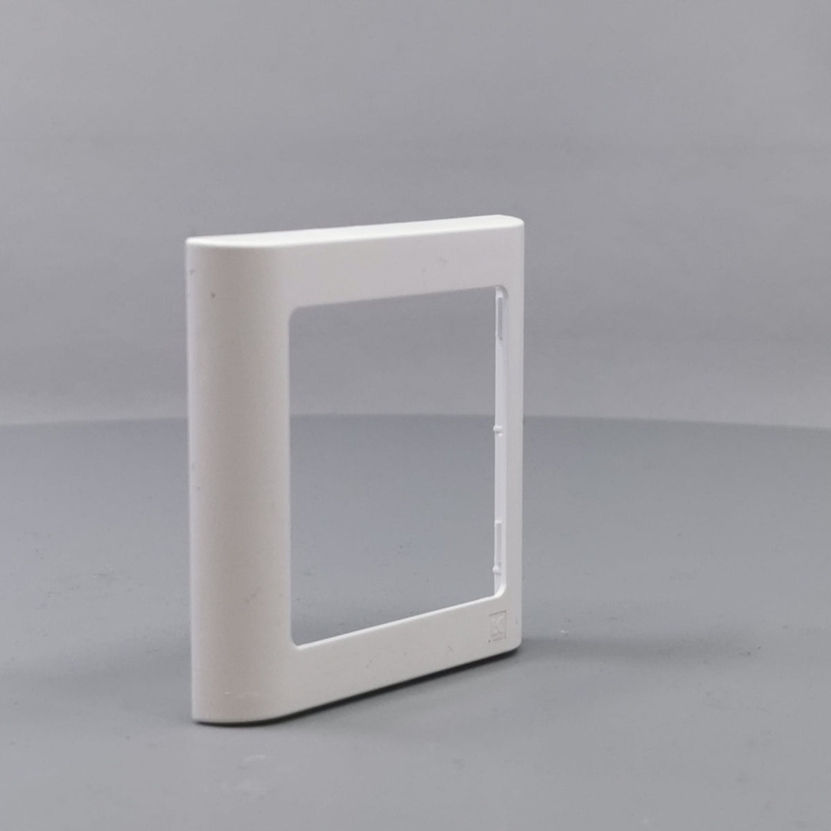 LK Fuga ramme SOFT 63 1m - hvid (360° frame 22)
