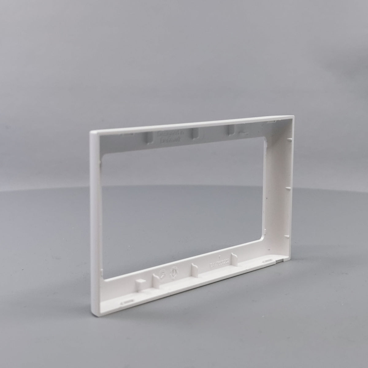 LK Fuga ramme SOFT 63 2m vandret - hvid (360° frame 10)