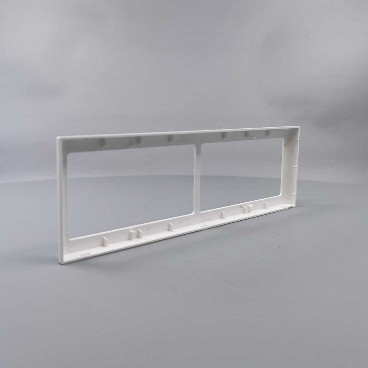 LK Fuga ramme SOFT 63 2x2m vandret - hvid (360° frame 10)