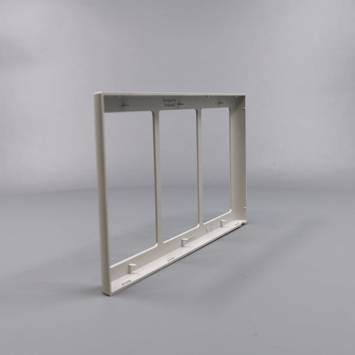 LK Fuga ramme SOFT 63 3x1½m - lysegrå (360° frame 9)