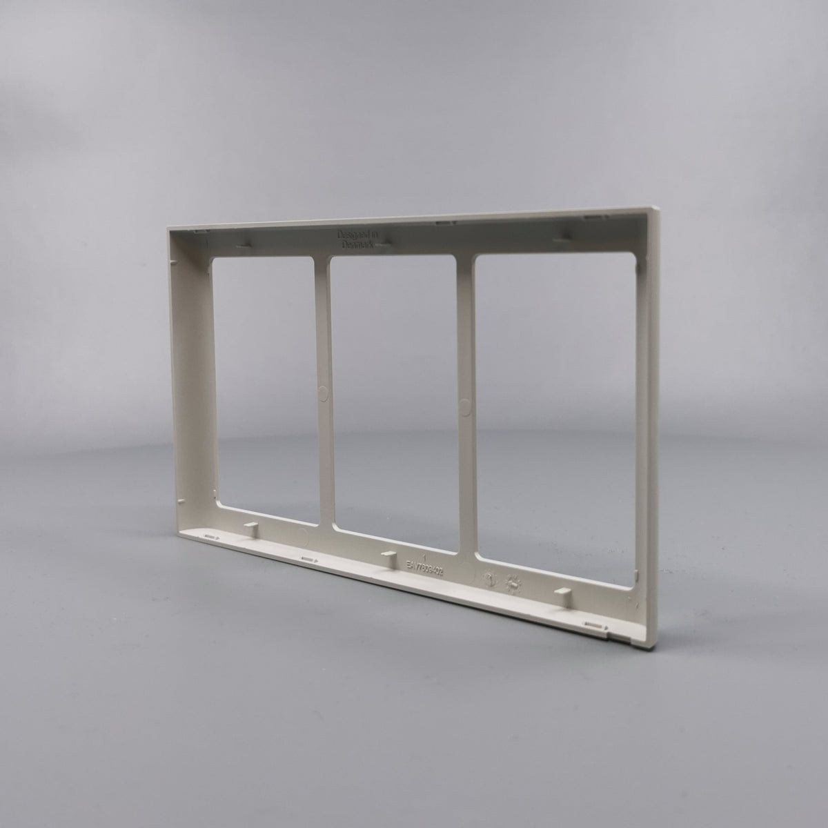 LK Fuga ramme SOFT 63 3x1½m - lysegrå (360° frame 16)