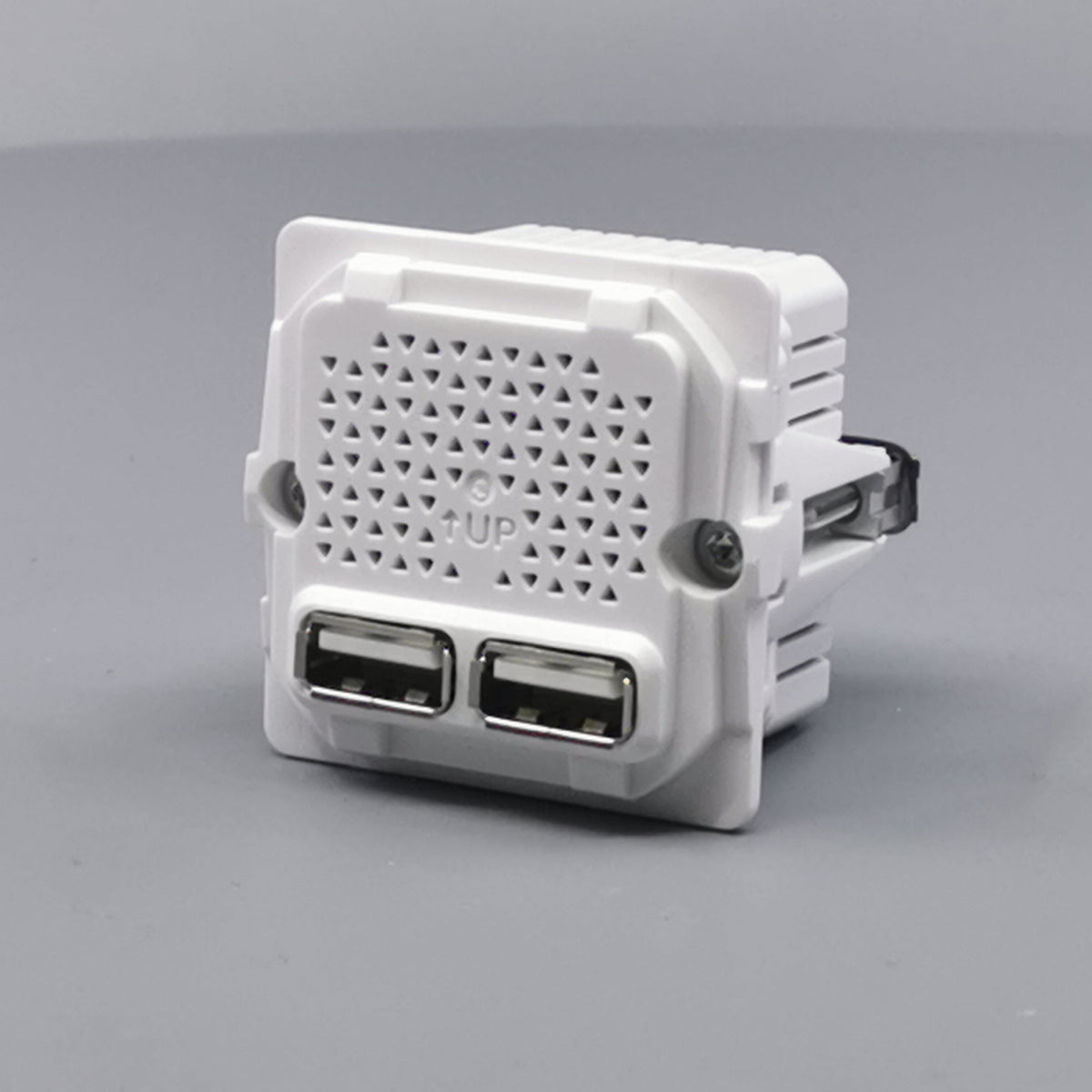 LK Fuga 2xUSB lader 2,1A 1 modul uden afdækning (360° frame 3)