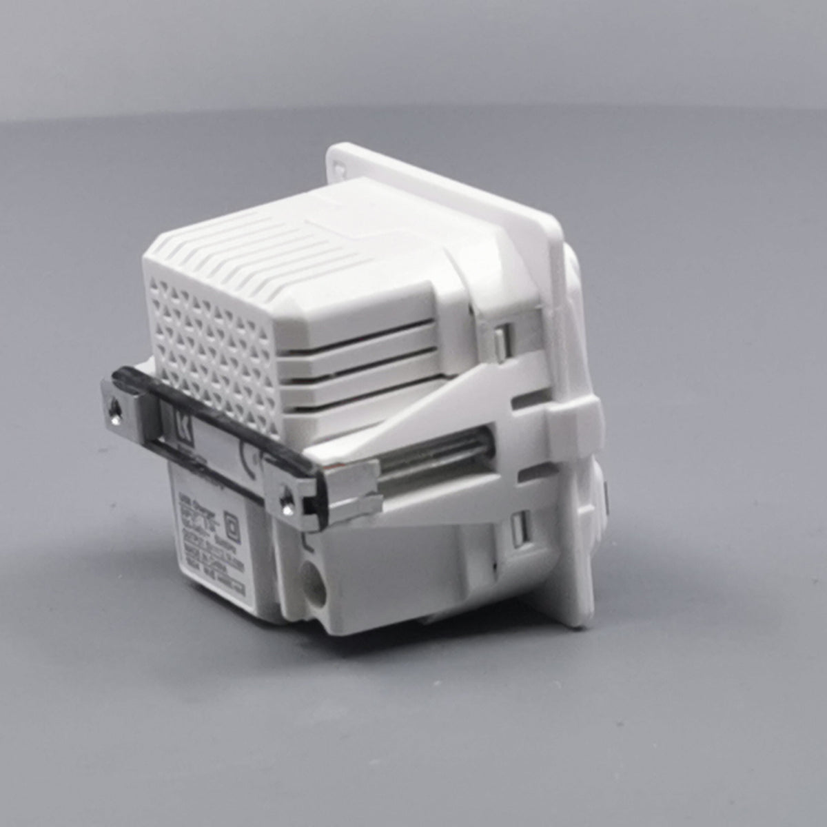 LK Fuga 2xUSB lader 2,1A 1 modul uden afdækning (360° frame 17)