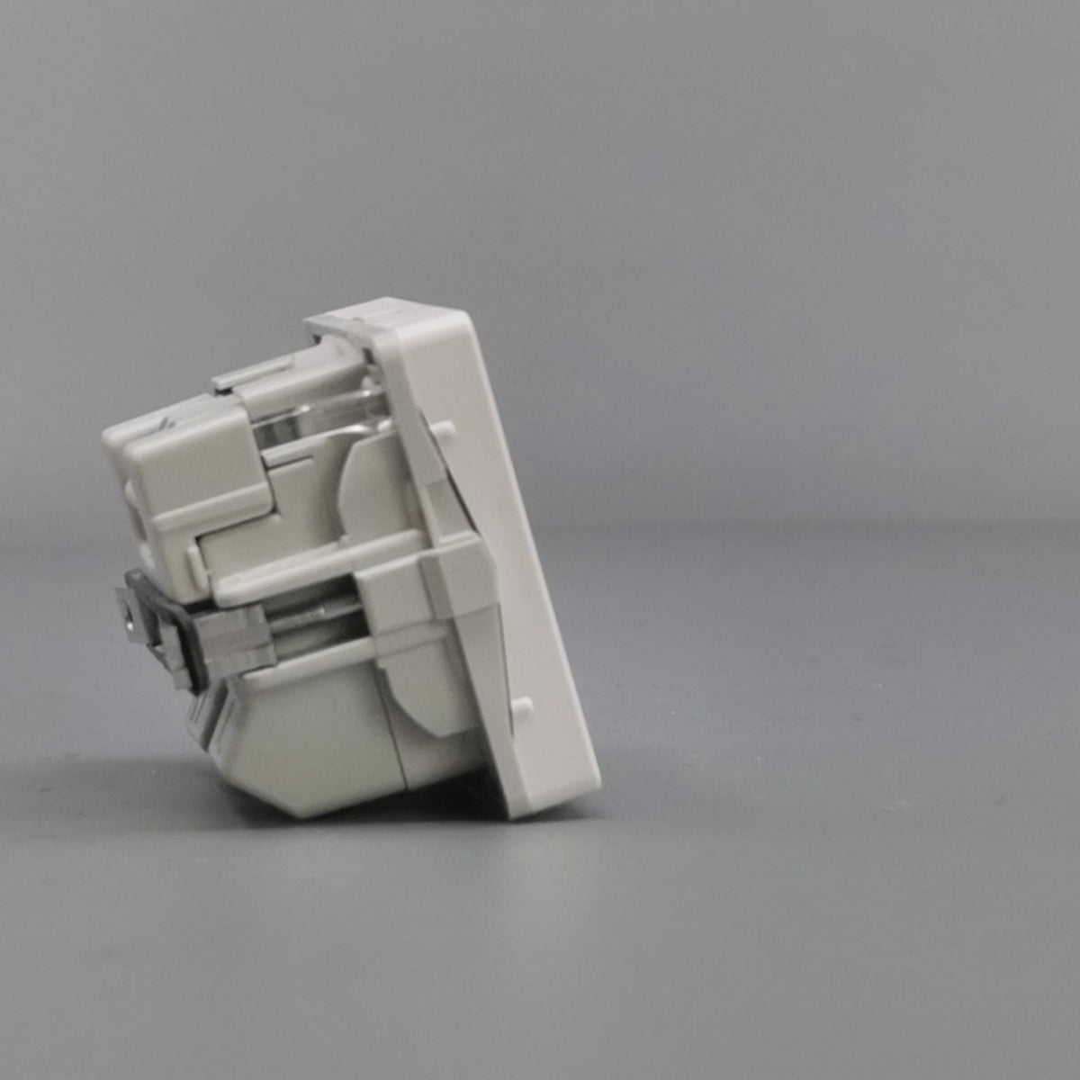 Fuga stikkontakt m. jord og LED lampe 1 modul - hvid (360° frame 18)