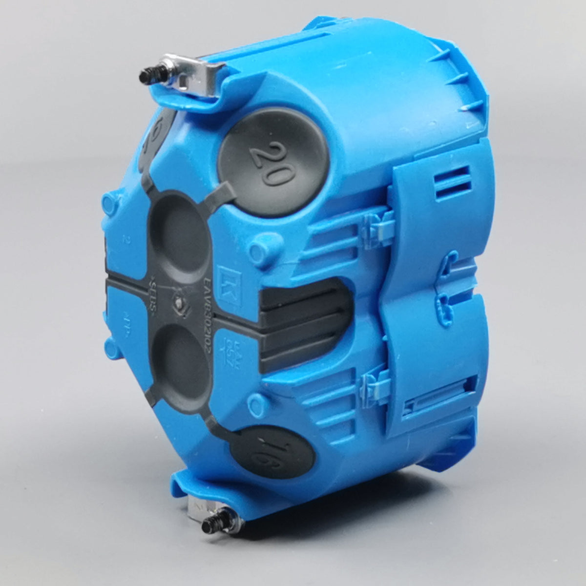 LK FUGA® AIR Dåser Forfradåse 1½ modul (360° frame 16)