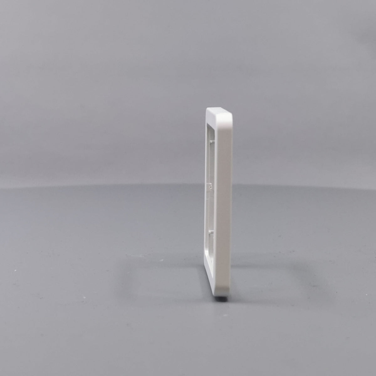LK Fuga ramme SLIM 55 1m - hvid (360° frame 7)