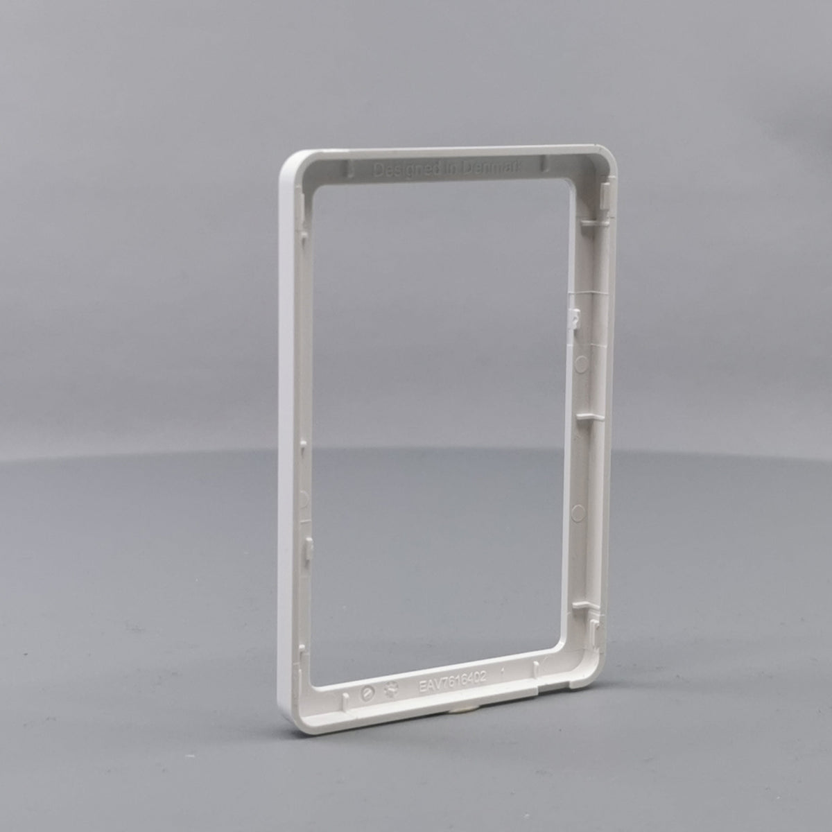 LK Fuga ramme SLIM 55 1½m - hvid (360° frame 11)