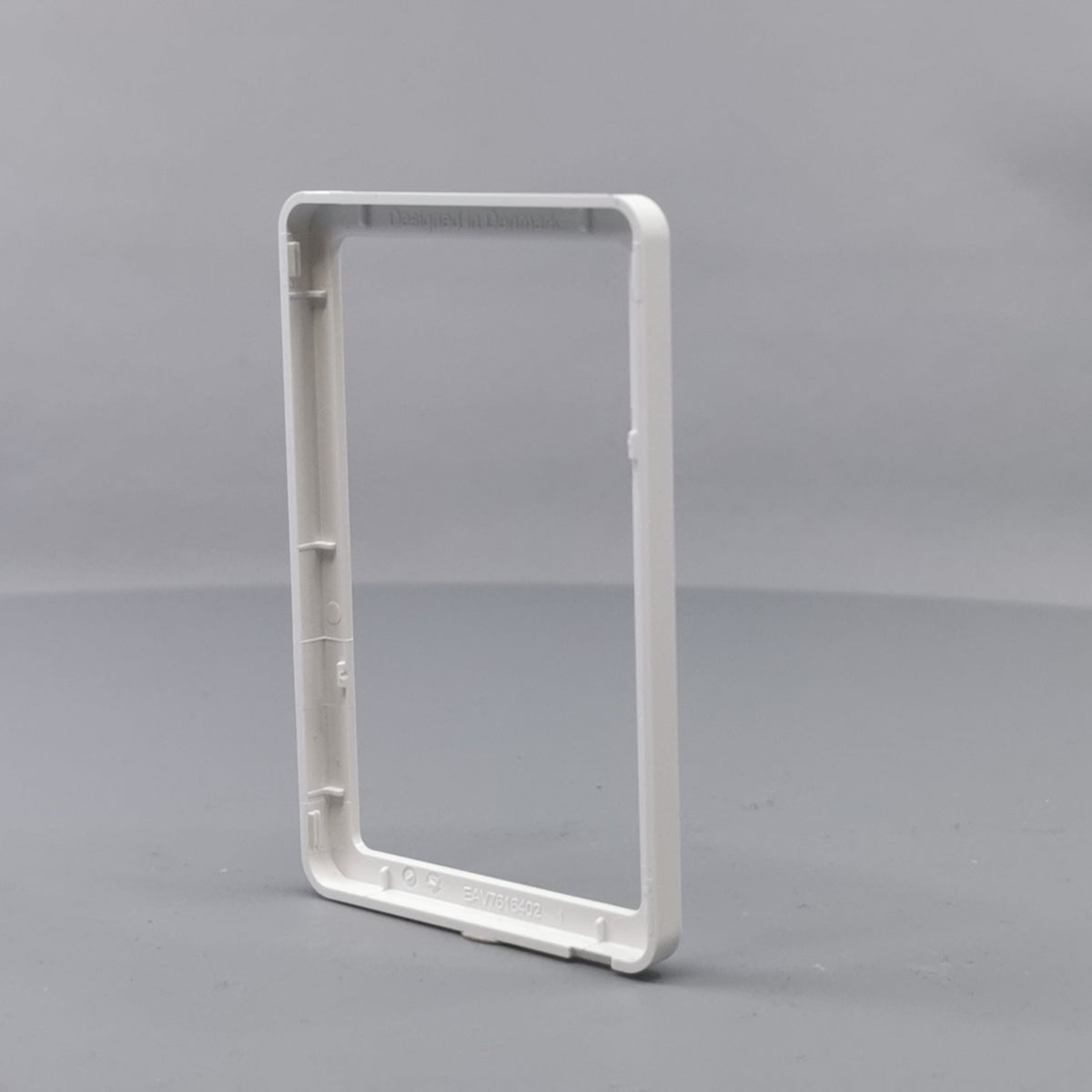 LK Fuga ramme SLIM 55 1½m - hvid (360° frame 16)