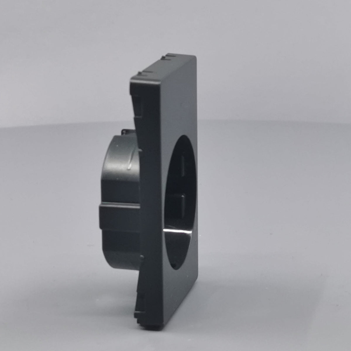 LK Fuga afdækning til 1½m stikkontakt med sidejord - koksgrå (360° frame 20)