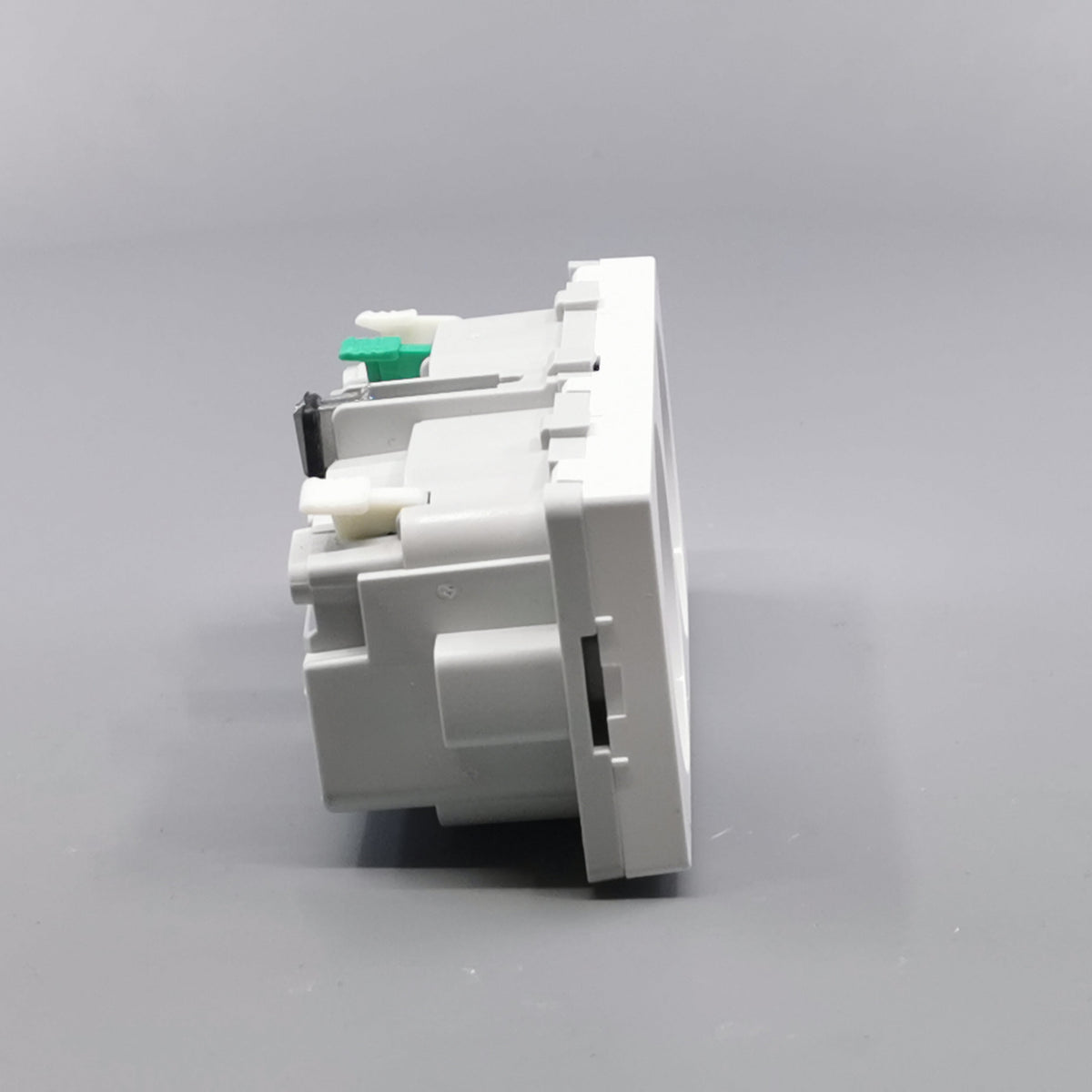 FUGA SIDE JORD DOBBELT STIKKONTAKT 2M HV (360° frame 19)