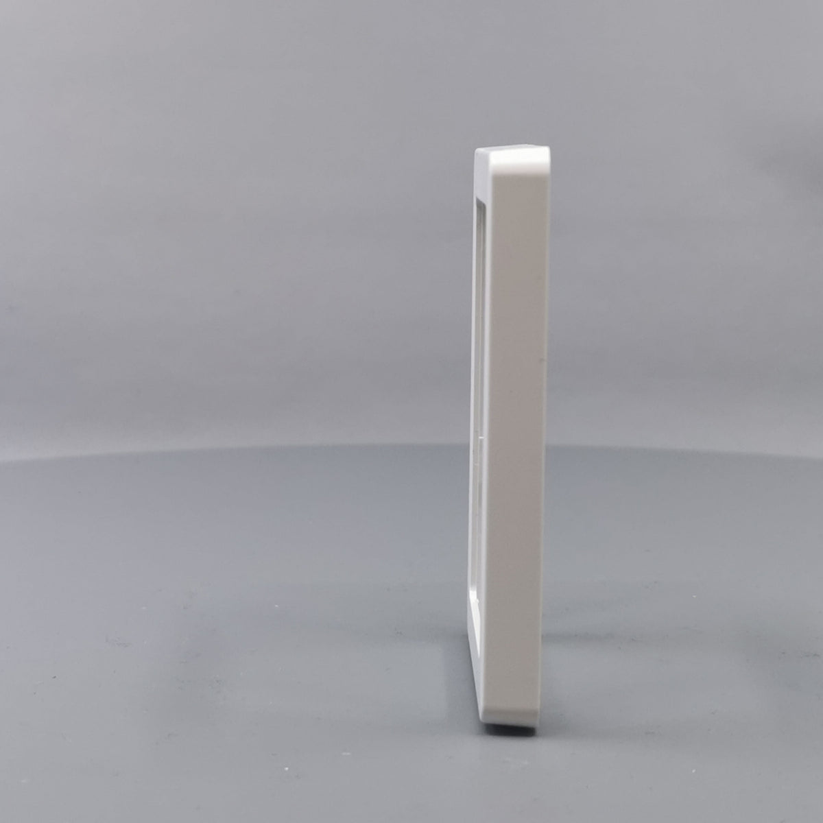 LK Fuga ramme BASE 63 2m - hvid (360° frame 7)